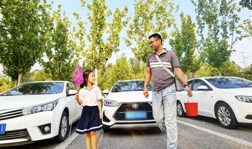 設1677個車位！雄安新區(qū)建成多個林蔭停車場
